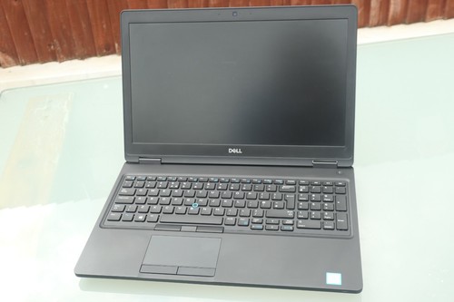 Dell 5590 latitude laptop - latitude, i5